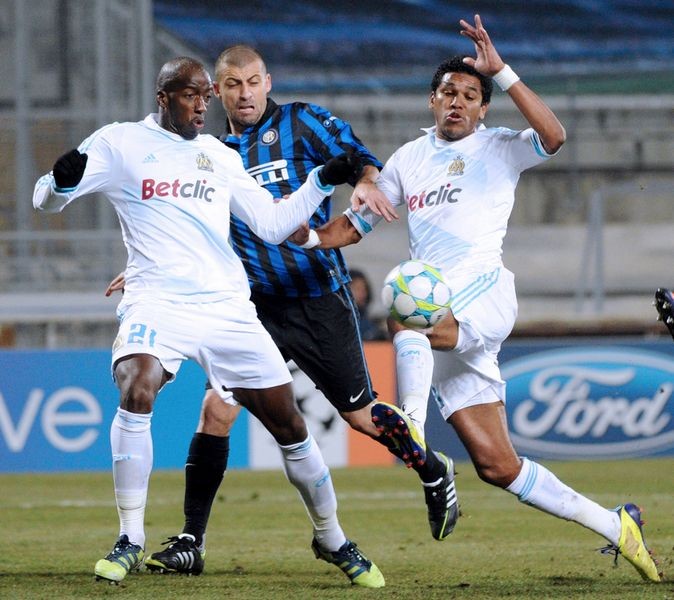 Trận đấu giữa Marseille và Inter Milan diễn ra hấp dẫn ngay từ nhưng phút đầu.